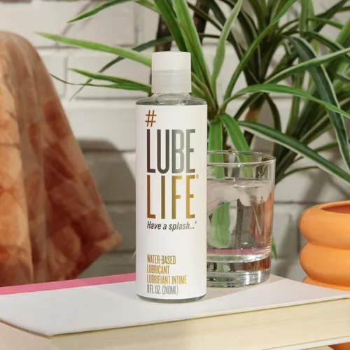 Miniatura 9 de LubeLife - Lubricante a base de agua – Lubricante personal para hombres, mujeres y parejas, tamaño de viaje, no mancha, fácil de limpiar, seguro