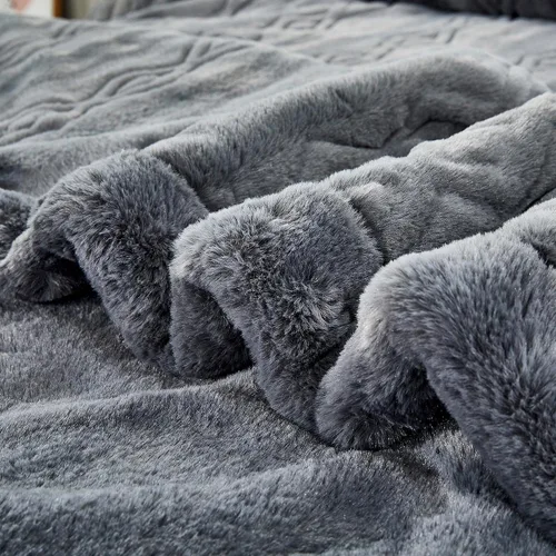 Miniatura 2 de LGYKUMEG Manta pesada de visón coreano de 10 libras, manta de forro polar de felpa cálida para invierno, sedosa suave y cálida, manta de cama Beige