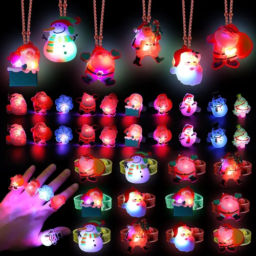 CCINEE Paquete de 54 recuerdos de fiesta de Navidad para niños, collar iluminado, anillos iluminados, pulsera de flash LED, luz intermitente a