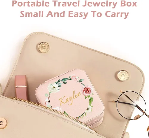 Miniatura 23 de Joyero de regalo para dama de honor, pequeño estuche de viaje personalizado de piel sintética portátil, cajas de propuestas de dama de honor, mini