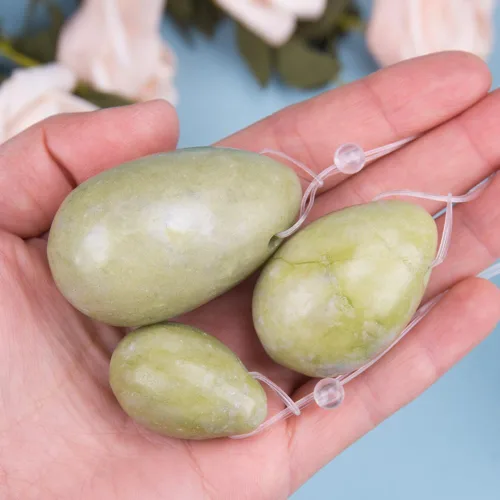 Miniatura 5 de ZORZA 3 huevos de masaje de piedra de jade masaje piedra natural estrés ejercicio bolas para mujeres