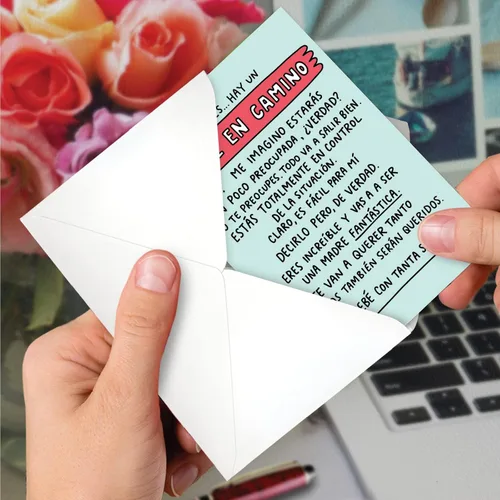 Miniatura 6 de NobleWorks Divertida tarjeta de papel para bebé español con sobre de 5 x 7 pulgadas (1 tarjeta) ducha, anuncio - En Camino C6355BBG-SL