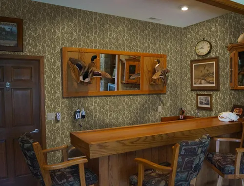 Miniatura 5 de Mossy Oak Graphics Papel tapiz de camuflaje para despegar y pegar, sin desorden, rollos de 26" x 107" pulgadas, cubre 19.3 pies cuadrados, muchos