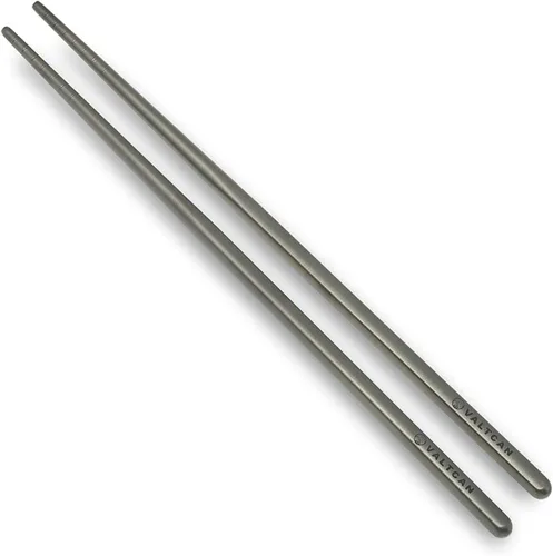 Valtcan Palillos de titanio de 9 pulgadas, 0.95 oz, ultraligeros, puntas ranuradas, cero sabor metálico, extremos cuadrados antivuelco, palillo