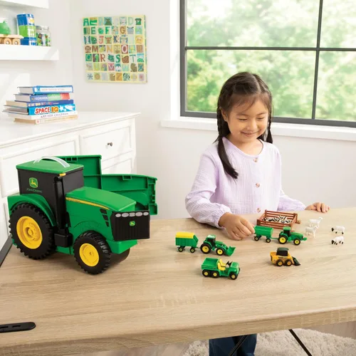 Miniatura 4 de TOMY John Deere Tractor Toys - Set de valor y estuche de transporte - Estuche de transporte portátil en forma de tractor con 10 compartimentos