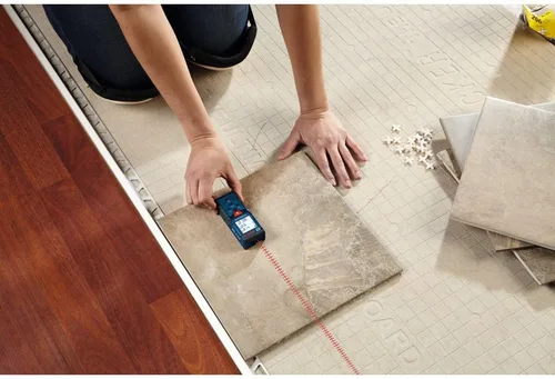 Miniatura 5 de Bosch Medidor láser GLM165-40 Blaze™ Pro de 165 pies