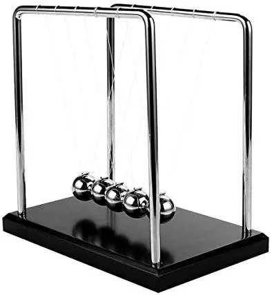 Miniatura 4 de Newton's Cradle Art in Motion, bolas de equilibrio de 7 1/4 pulgadas, base de madera negra