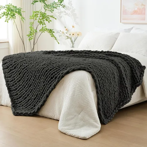 Miniatura 12 de Bigacogo Manta de punto grueso para sofá, 51 x 63 pulgadas, 100% tejida a mano con hilo de felpilla grueso jumbo, acogedoras y suaves mantas grandes