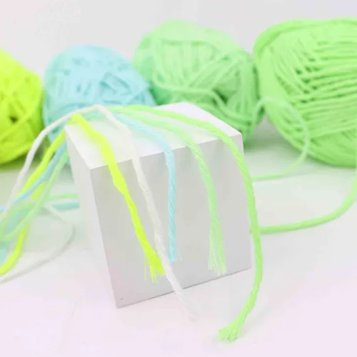 Miniatura 4 de 4 piezas de hilo que brillan en la oscuridad, suministros de costura, (55yd 164.0 ft) para ganchillo para manualidades, manualidades y costura