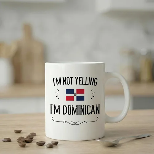 Miniatura 6 de Casitika Divertidos regalos de República Dominicana. Taza de café de cerámica de 11 onzas con texto en inglés "I'm Not Yelling I'm Dominican". Tazas