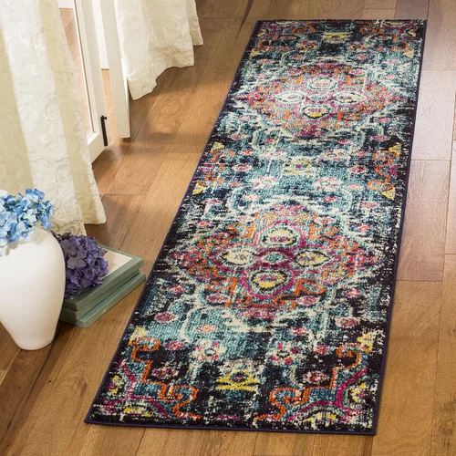 SAFAVIEH Colección Monaco - Alfombra de pasillo, 2.2 x 6 pies, azul y fucsia, no desprende pelusa y de fácil cuidado, ideal para zonas de alto