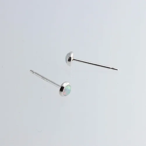 Miniatura 88 de Aretes pequeños de plata de ley para cartílago, tragus, hélix, múltiples piercings hipoalergénicos, piedra natal para mujer, juego de bisel