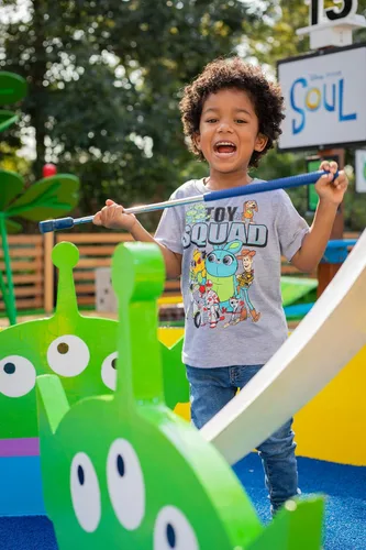 Miniatura 3 de Disney Pixar Monsters Inc. Mike Lightning McQueen Sully Incredibles - Camiseta (4 unidades)