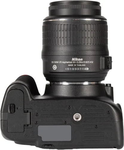 Miniatura 2 de Nikon Cámara SLR D5100 con lente VR de 0.709-2.165 in f/3.5-5.6G, LCD de ángulo variable, sensor DX de 16.2MP para fotografía de principiante a