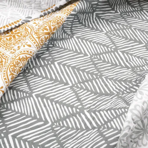 Miniatura 3 de Lush Decor Juego de colcha reversible de algodón con diseño bohemio a rayas, juego de 3 piezas, matrimonial/reina, amarillo y gris - Juego de ropa