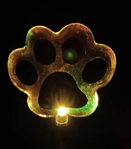 Miniatura 4 de Starry Illuminate - Juego de 2 luces solares de estaca para jardín, estilo cambiante de color (pata de perro)