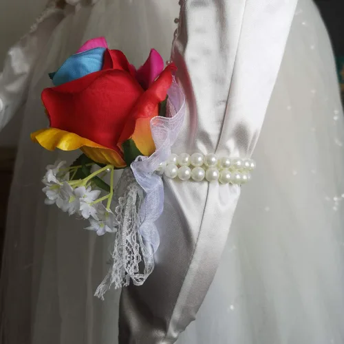 Miniatura 6 de Ramo de flores de rosa arcoíris de seda ramillete de muñeca