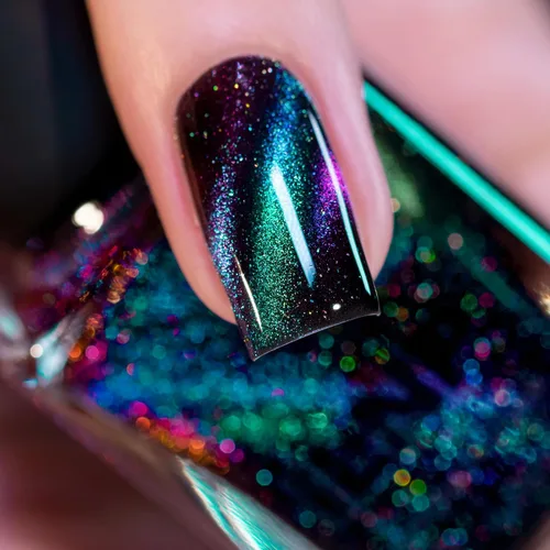 Miniatura 2 de ILNP Deep Space - Esmalte de uñas holográfico magnético verde azulado a morado