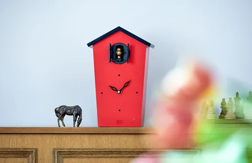 Miniatura 8 de KOOKOO Birdhouse Red Limited Edition, reloj de cuco de diseño moderno con 12 voces naturales de pájaros o llamada de cuco Rojo