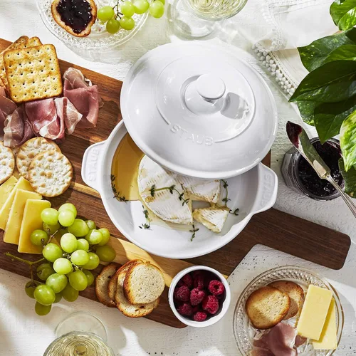 Miniatura 4 de STAUB Olla de cerámica redonda cubierta para brie de 8 pulgadas - Blanca