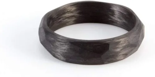 Miniatura 3 de Men's hammered carbon fiber ring. Unique and modern black wedding band. Water resistant, very durable and hypoallergenic. (00111_5N)