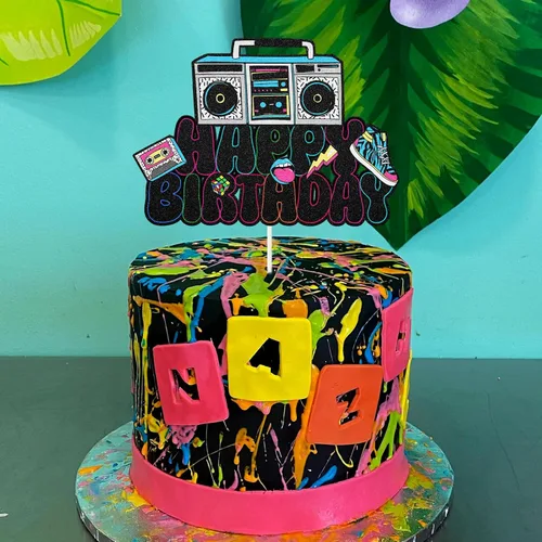 Miniatura 3 de Decoración retro para tartas de cumpleaños de los años 90, decoración de pastel de discoteca hip hop con cinta de casete Boombox y tenis