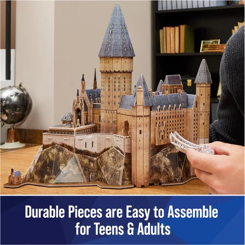 Miniatura 3 de 4D Build, Kit de modelo 3D del castillo de Hogwarts de Harry Potter, coleccionables de Harry Potter y decoración de escritorio, rompecabezas