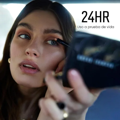 Miniatura 3 de Bobbi Brown Sombra en crema de larga duración en barra Sombra de ojos en barra de 24 horas Tonos de alta pigmentación, acumulables con tres