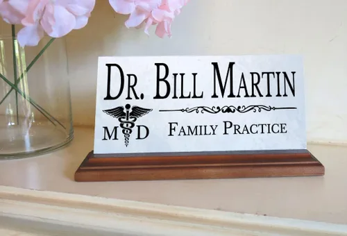 Miniatura 4 de Placa de identificación de escritorio para médico, placa de identificación personalizada para médicos, para escritorio o estante, mármol sólido MD