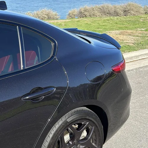 Miniatura 3 de Alerón de maletero de fibra de carbono para Alfa Romeo Giulia Sedan 2015-2024 Tapa trasera de maletero Highkick Spoiler Wing Lip Factory Outlet