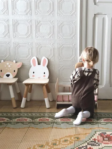 Miniatura 2 de Tender Leaf Toys - Colecciones de mesas y sillas del bosque - Adorable mesa y sillas de juego artístico de tamaño infantil - Fabricado