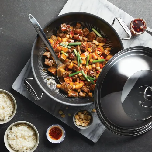 Miniatura 2 de Circulon Clad Wok/Stir Fry de acero inoxidable con tapa de vidrio y tecnología híbrida SteelShield y antiadherente, 14 pulgadas, color plateado