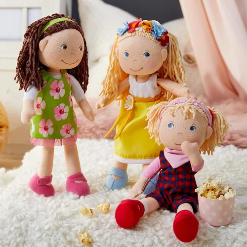 Miniatura 7 de HABA Coco - Muñeca de bebé suave de 12 pulgadas con pelo castaño, cara bordada, vestido verde extraíble, diadema a juego, lavable a máquina, 18