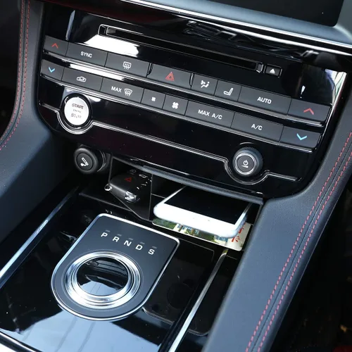 Miniatura 3 de YIWANG - Caja de almacenamiento multifunción de plástico ABS para Jaguar XF 2016-2019, XE 2015-2019