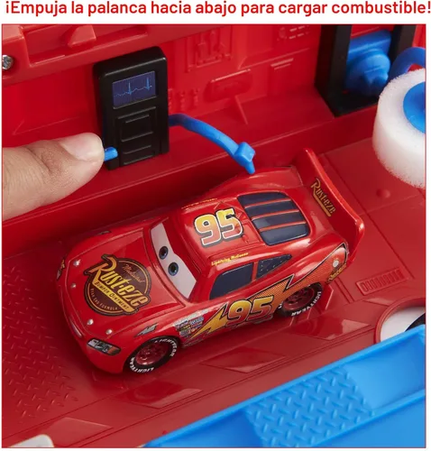 Miniatura 3 de Mattel Disney and Pixar Cars Transforming Mack Playset, camión de juguete 2 en 1 y estación de afinación con lanzador, elevador y más, gráficos