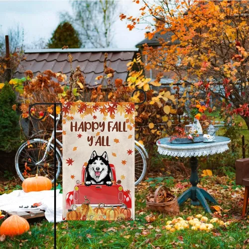 Miniatura 3 de Bandera con texto en inglés «Happy Fall Y'all» con diseño de perro inteligente con calabaza en camión rojo y hojas de arce, pancarta de otoño
