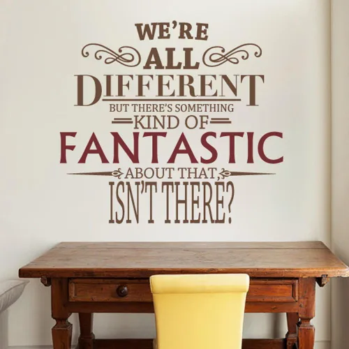 Miniatura 2 de We're All Different - Fantastic Mr. Fox - Calcomanía de pared con texto en vinilo (pequeño, fantástico: marrón, letras: blanco)