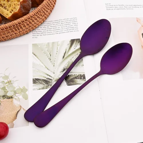 Miniatura 7 de JASHII Juego de cubiertos de 20 piezas con acabado satinado, servicio para 4, juego de cubiertos de titanio, juego de utensilios de color morado