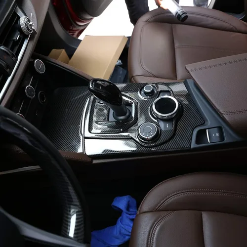 Miniatura 5 de Cubierta de panel de palanca de cambios para consola central de automóvil ABS de fibra de carbono cromada para Alfa Romeo Stelvio 2017 2018 2019