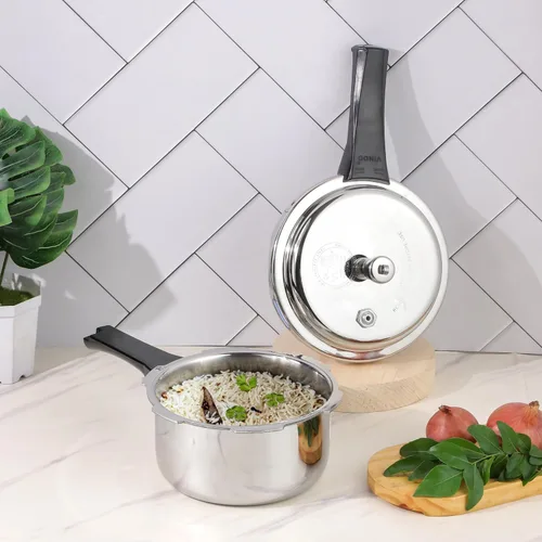 Miniatura 2 de Vinod Platinum Triply - Olla a presión de acero inoxidable de triple capa con tapa exterior - 68 onzas, apta para inducción, certificada ISI, olla a