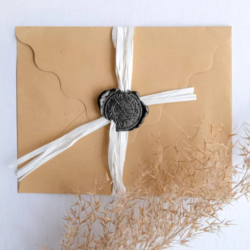 Miniatura 6 de 500 Pcs Cuentas de cera octogonales para sellado, cuentas de cera negras con 4 velas de té y 1 cuchara para derretir cera para manualidades, cartas
