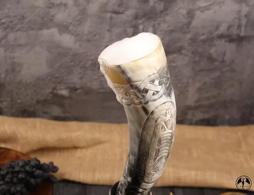 Miniatura 7 de Cuerno vikingo con soporte Abuey natural grabado a mano grande Seguro para alimentos Regalos vikingos nórdicos únicos para hombres y mujeres