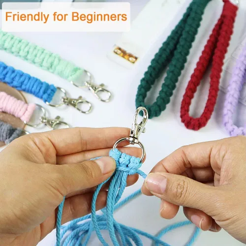Miniatura 7 de suo long Kits de macramé para adultos principiantes para hacer 8 llaveros de macramé con hilo de 0.118 pulgadas premedido, llavero de metal, libro