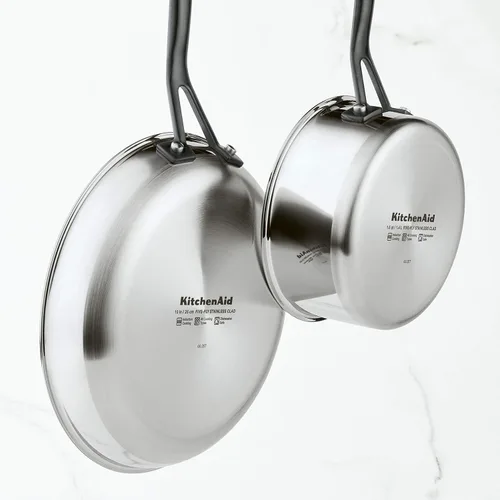 Miniatura 11 de KitchenAid Juego de ollas y sartenes de acero inoxidable pulido de 5 capas, 10 piezas