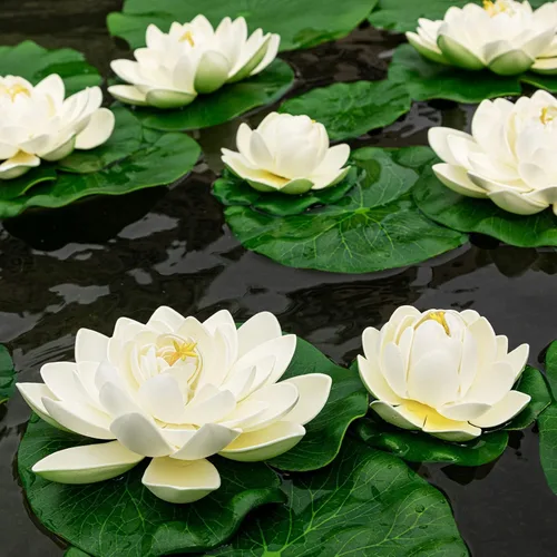 Miniatura 8 de 16 flores flotantes artificiales para piscina, 7 y 4 pulgadas, almohadillas de lirio de agua falsas, flores de loto, decoraciones flotantes