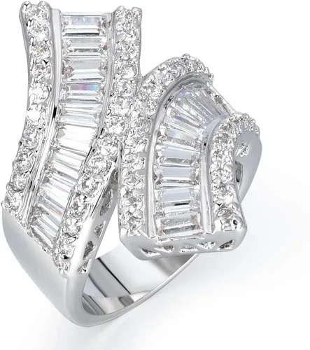 Anillo curvo de doble banda con circonita cúbica chapada en rodio en tono plateado