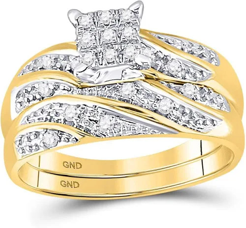 Miniatura 2 de Conjunto de anillos de compromiso de boda de oro amarillo sólido de 10 quilates para él y ella con diamantes redondos a juego de tres anillos