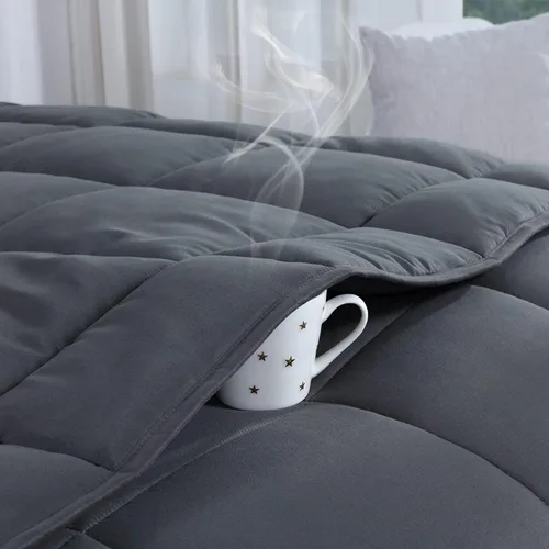 Miniatura 7 de HOMBYS Edredón de tamaño King de Alaska de 136 x 120 pulgadas para todas las estaciones, relleno de edredón de gran tamaño, edredón de cama Gris