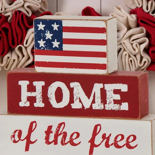 Miniatura 6 de Glitzhome Bandera estadounidense de 8 pulgadas de alto, decoración patriótica del hogar de los libres por el valor de madera para el 4 de julio, Día