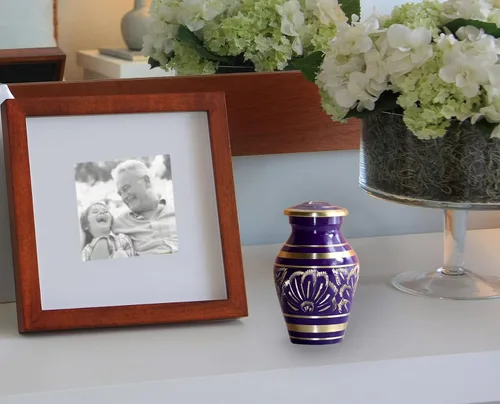 Miniatura 4 de Purple Majestic Radiance Urna de cremación para cenizas adultos y hombres, urna personalizada para cenizas para mujeres, urnas decorativas, hermosas
